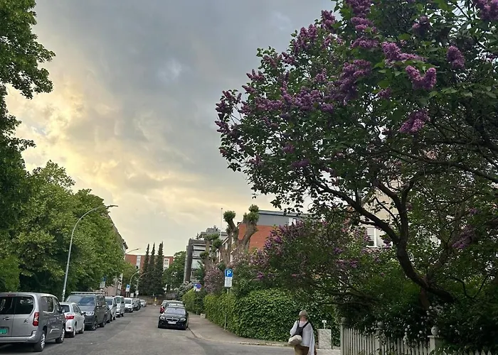 Sunny Balcony, Central, Fresh Lägenhet