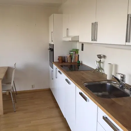 Sunny Balcony, Central, Fresh Apartment